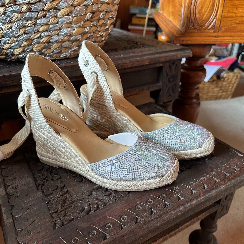 NEW!  NINE WEST Friend Silver Crystal Espadrilles Wedges – 6.5